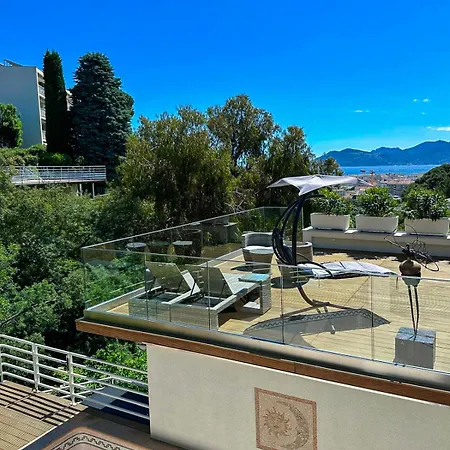 Villa Du Soleil - *