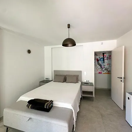 Villa Du Soleil - *